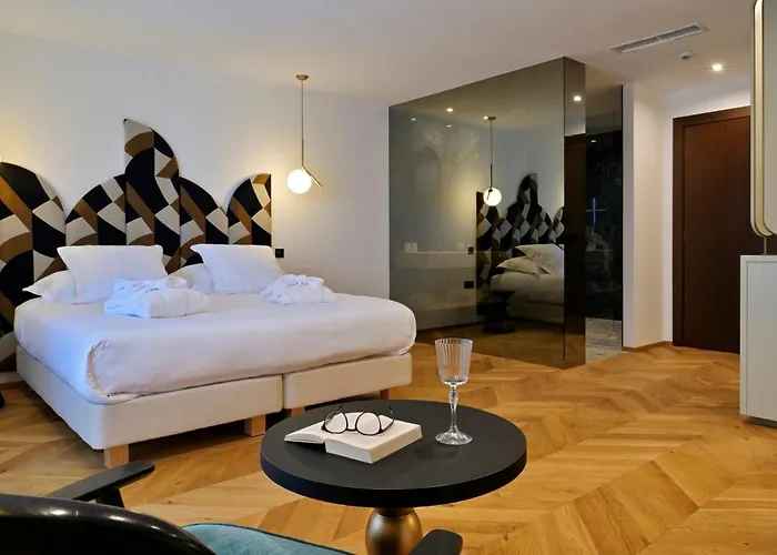 Hôtel&spa Rocabella Hotel