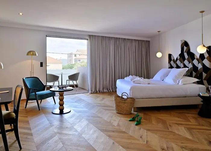 Hotel Hôtel&spa Rocabella