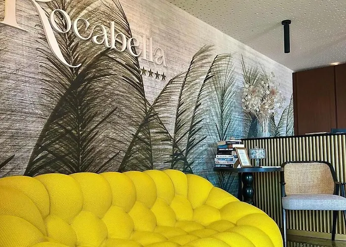 Hôtel&spa Rocabella 4* LʼÎle-Rousse
