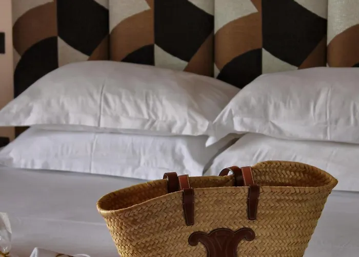 Hôtel&spa Rocabella 4* LʼÎle-Rousse