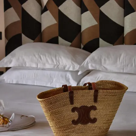 & Rocabella 4* LʼÎle-Rousse