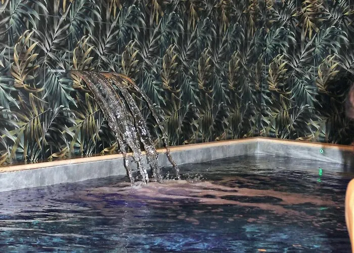 Hotel & Rocabella LʼÎle-Rousse